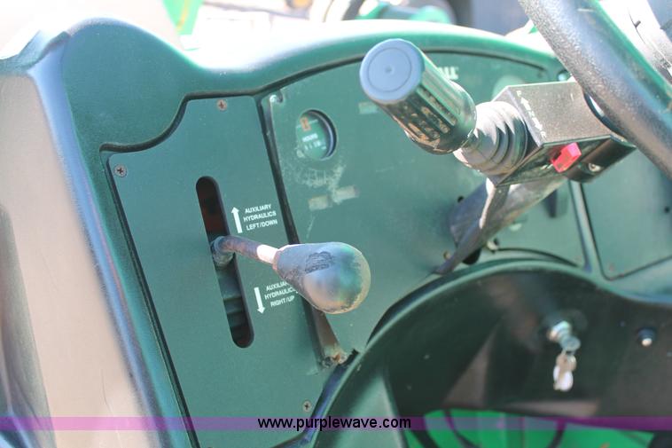 image for item L6826 2004 JLG G9-43A telehandler