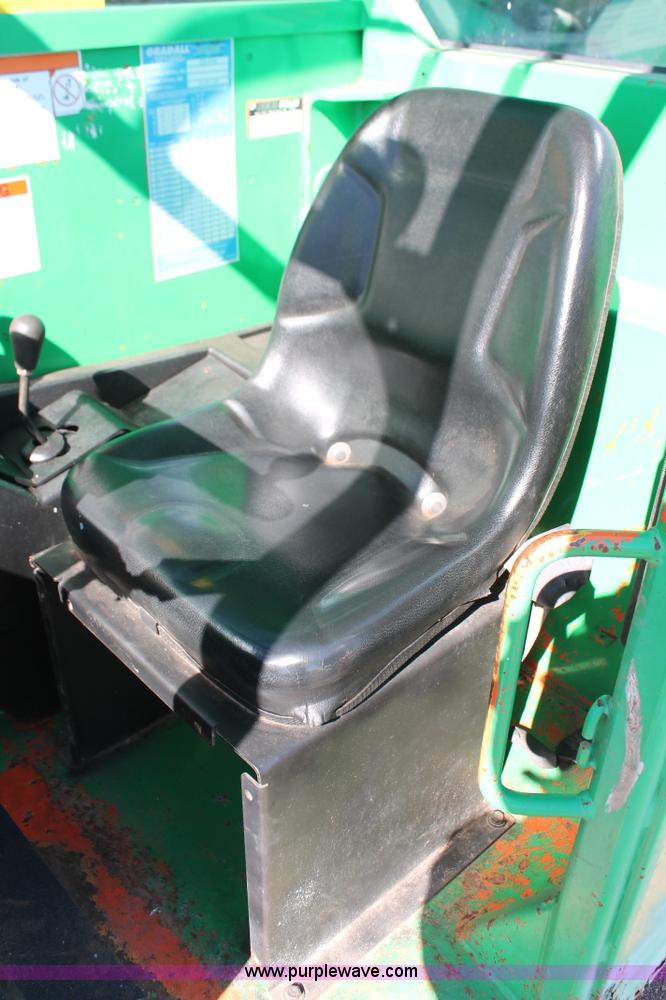 image for item L6826 2004 JLG G9-43A telehandler