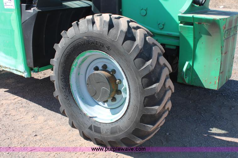 image for item L6826 2004 JLG G9-43A telehandler