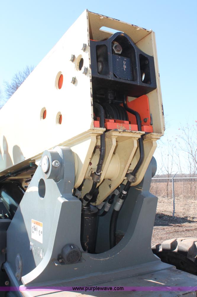 image for item L6827 2007 JLG G9-43A telehandler