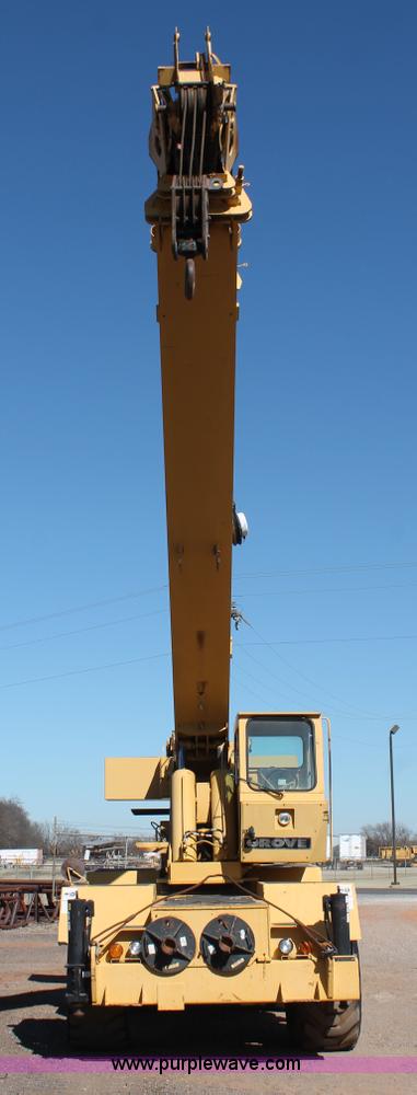 image for item L6828 1980 Grove RT522 rough terrain crane
