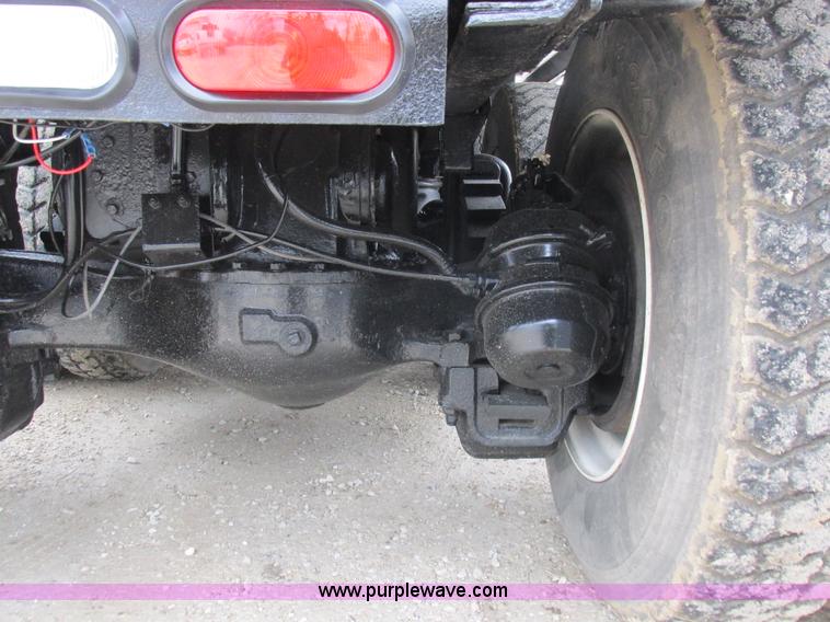 image for item L7099 2007 Mack CV713 dump truck