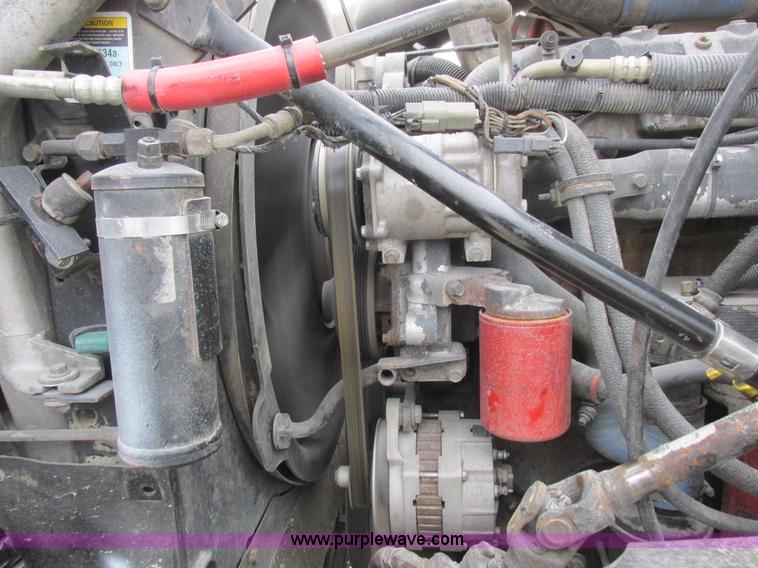 image for item L7099 2007 Mack CV713 dump truck