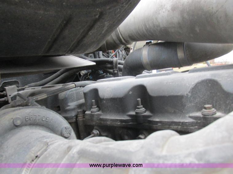 image for item L7099 2007 Mack CV713 dump truck