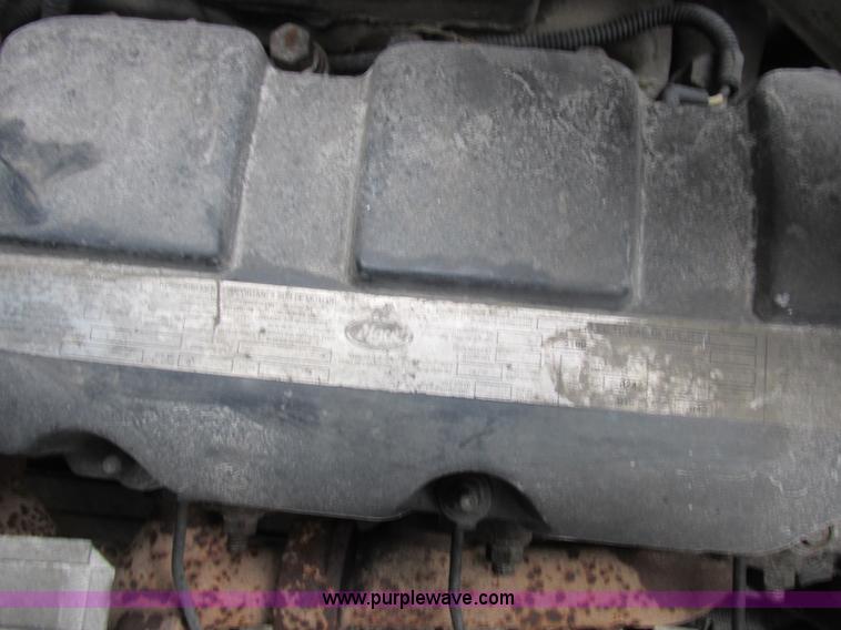 image for item L7099 2007 Mack CV713 dump truck