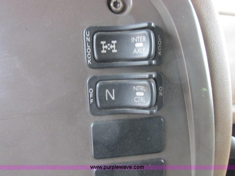 image for item L7099 2007 Mack CV713 dump truck