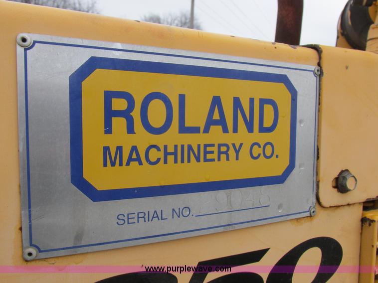 image for item L7115 1995 Waldon SM25 broom