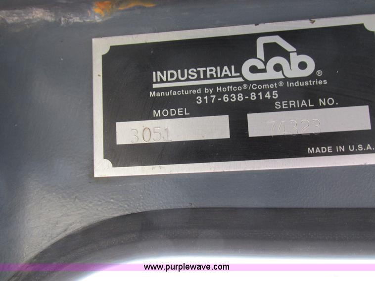 image for item L7115 1995 Waldon SM25 broom