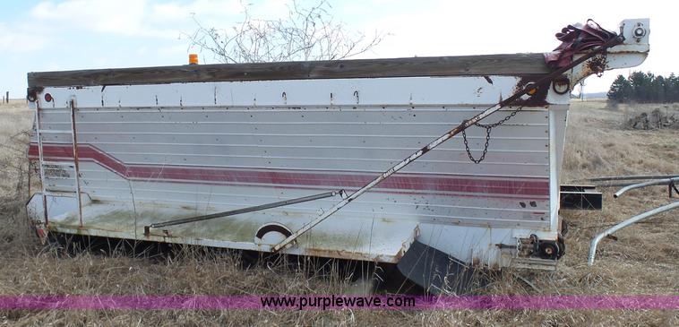 image for item N9389 Flowboy 16TB-500 live bottom bed