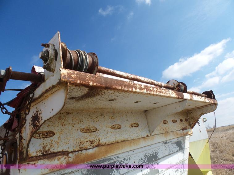 image for item N9389 Flowboy 16TB-500 live bottom bed