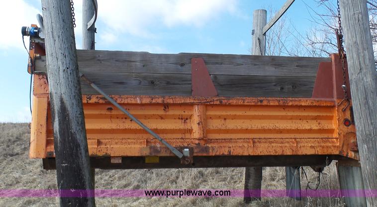 image for item N9390 Crysteel dump bed