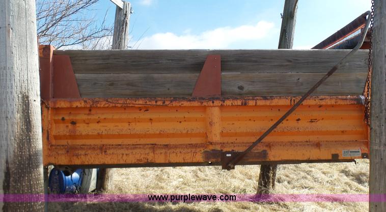 image for item N9390 Crysteel dump bed