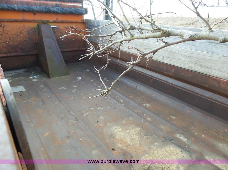 image for item N9390 Crysteel dump bed