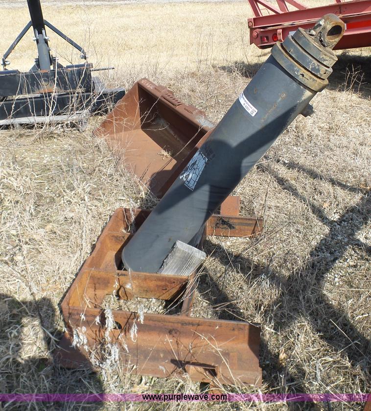 image for item N9391 Dump bed hoist