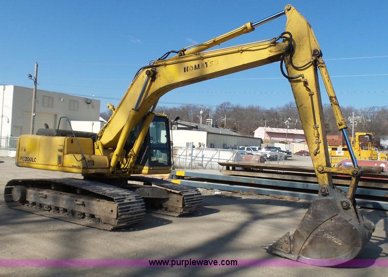 image for item N9392 1994 Komatsu PC200LC-6L excavator