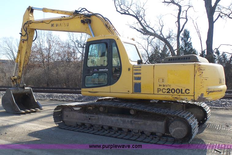 image for item N9392 1994 Komatsu PC200LC-6L excavator