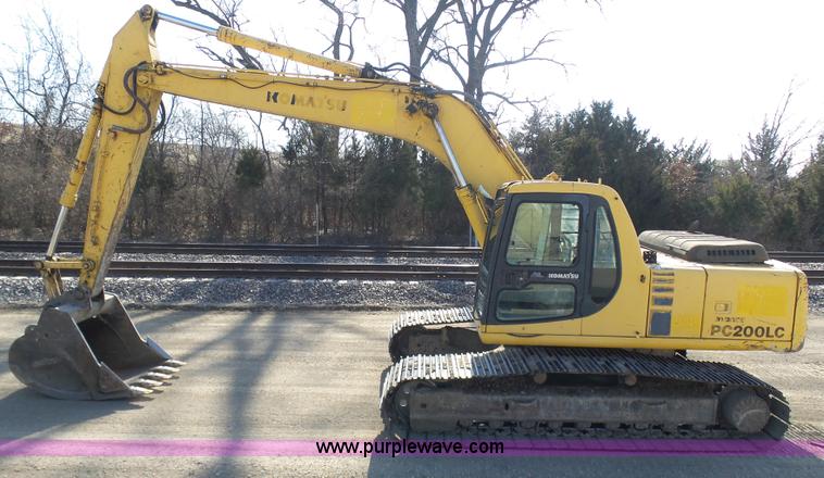 image for item N9392 1994 Komatsu PC200LC-6L excavator