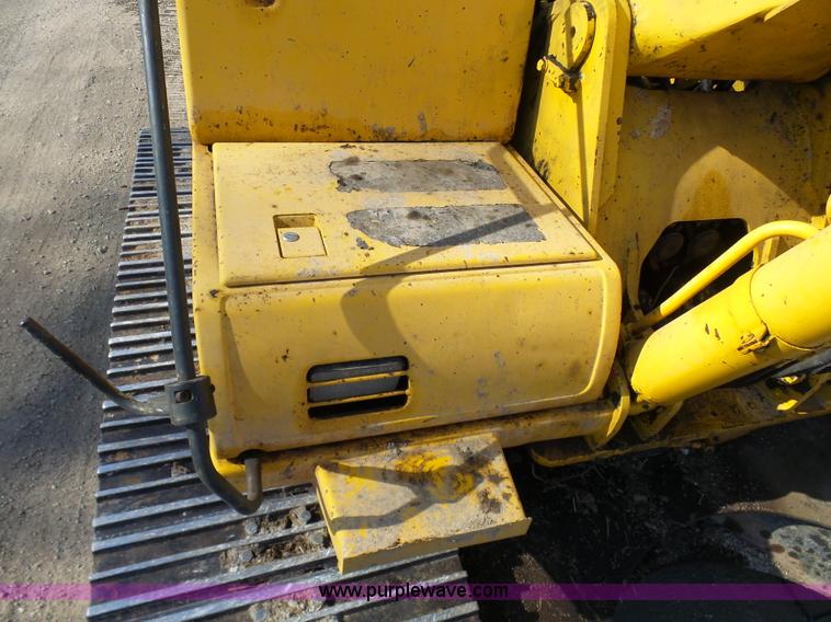 image for item N9392 1994 Komatsu PC200LC-6L excavator