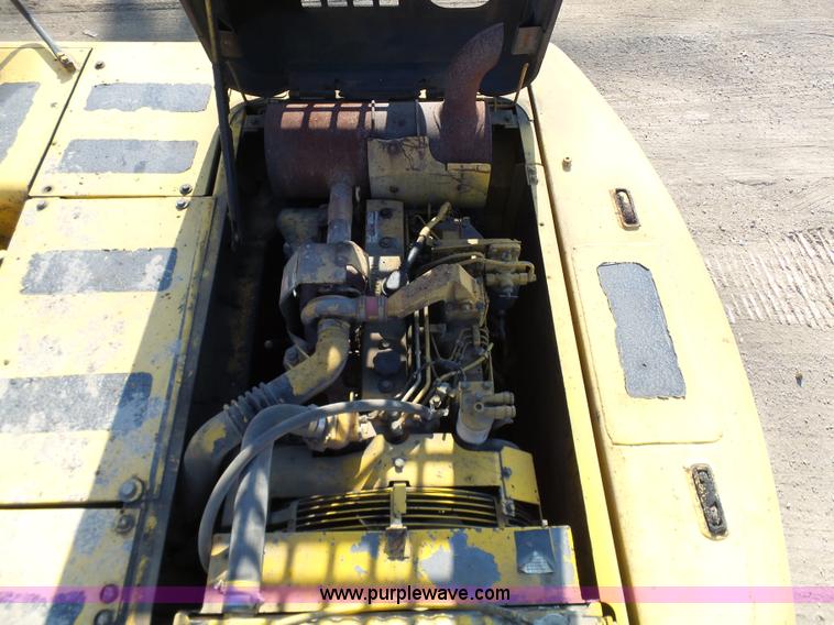 image for item N9392 1994 Komatsu PC200LC-6L excavator