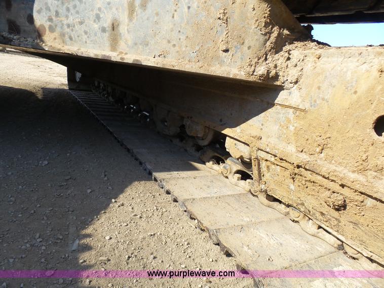 image for item N9392 1994 Komatsu PC200LC-6L excavator