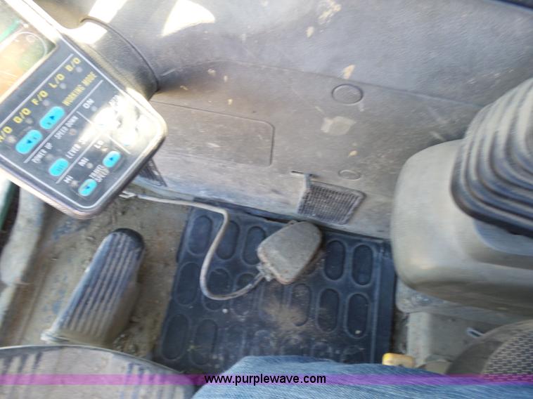 image for item N9392 1994 Komatsu PC200LC-6L excavator