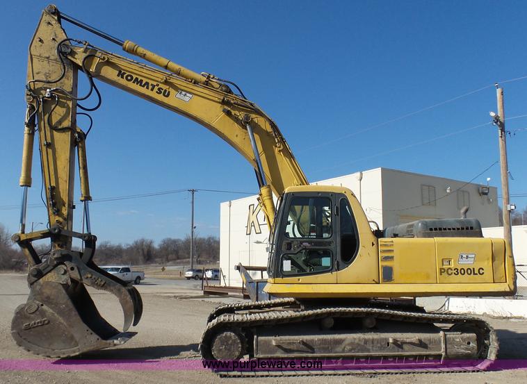 image for item N9393 1999 Komatsu PC300LC-6LE excavator