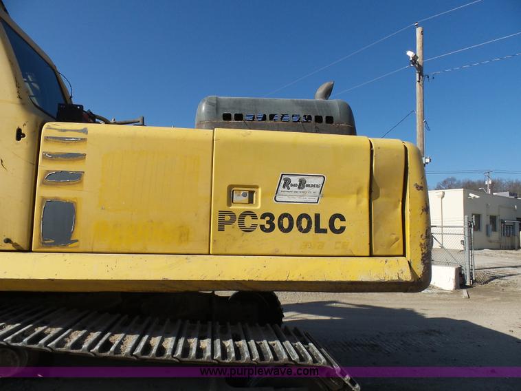 image for item N9393 1999 Komatsu PC300LC-6LE excavator