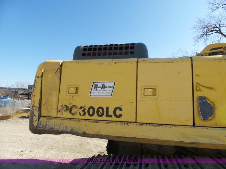 image for item N9393 1999 Komatsu PC300LC-6LE excavator