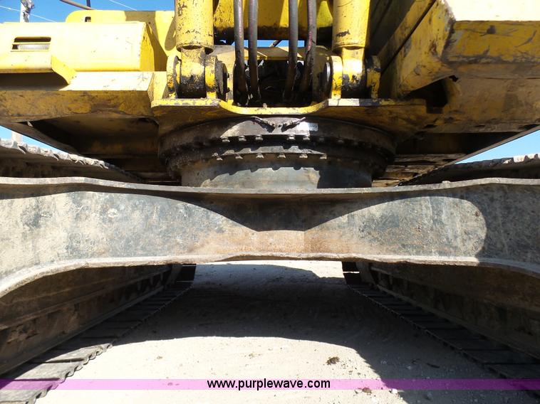 image for item N9393 1999 Komatsu PC300LC-6LE excavator