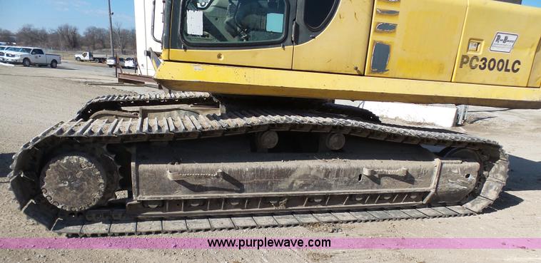 image for item N9393 1999 Komatsu PC300LC-6LE excavator
