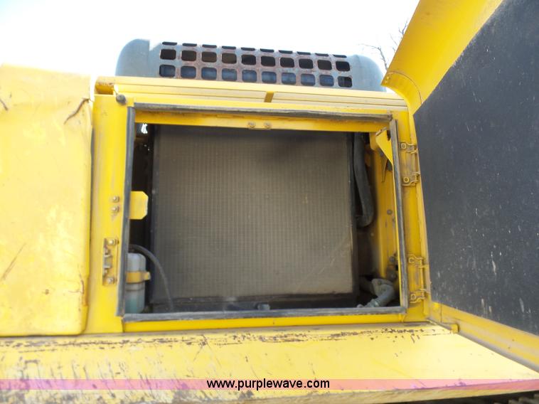 image for item N9393 1999 Komatsu PC300LC-6LE excavator