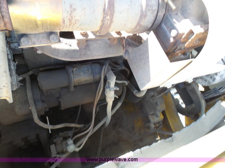 image for item N9393 1999 Komatsu PC300LC-6LE excavator