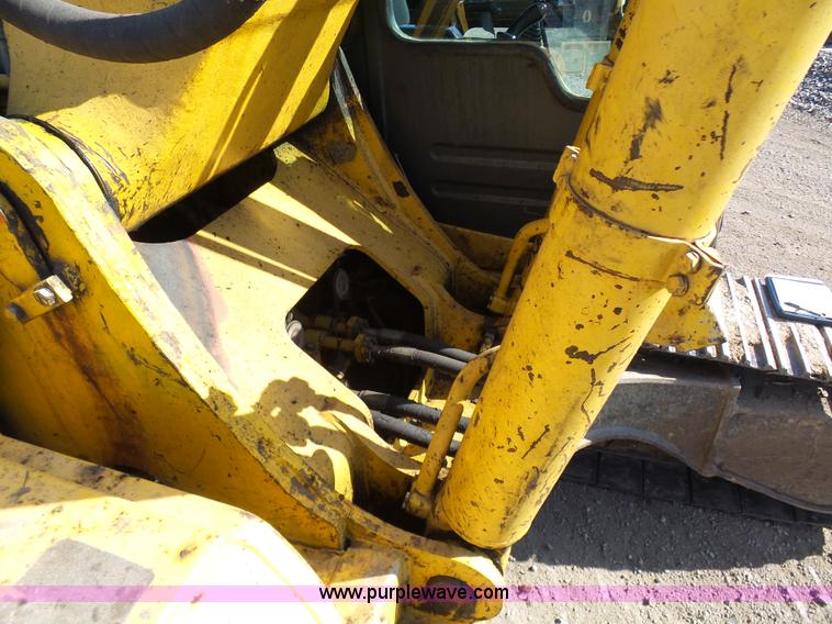 image for item N9393 1999 Komatsu PC300LC-6LE excavator