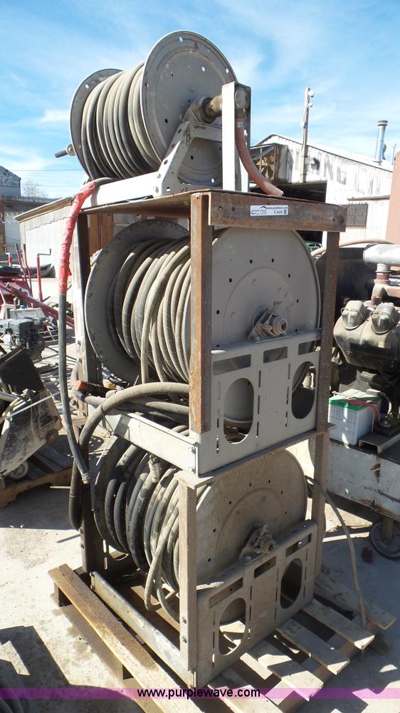 Assorted hydraulic hoses in Kansas City, MO Item N9428 sold Purple Wave