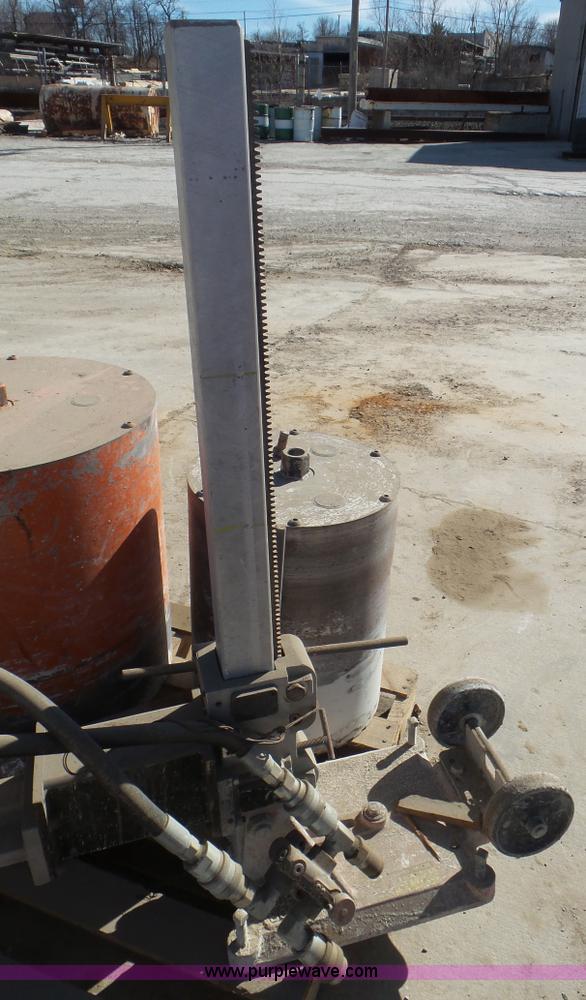 image for item N9429 Core drill