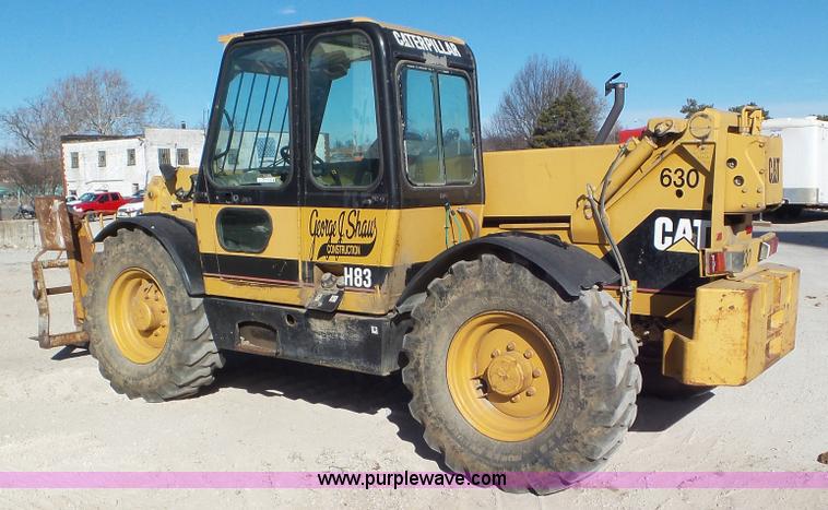 image for item N9442 1997 Caterpillar TH83 telehandler