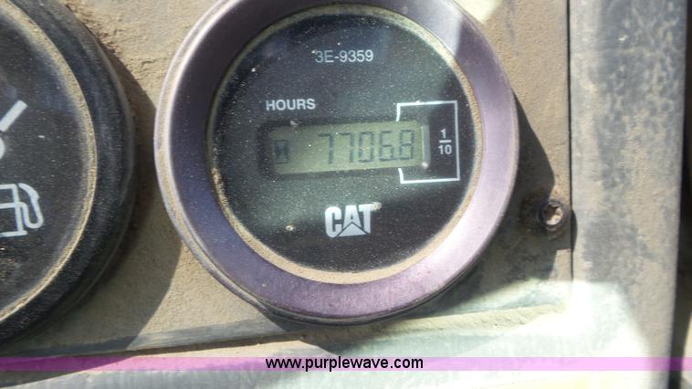 image for item N9442 1997 Caterpillar TH83 telehandler