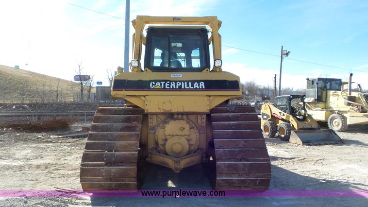 image for item N9443 1992 Caterpillar D6H LGP Series II dozer