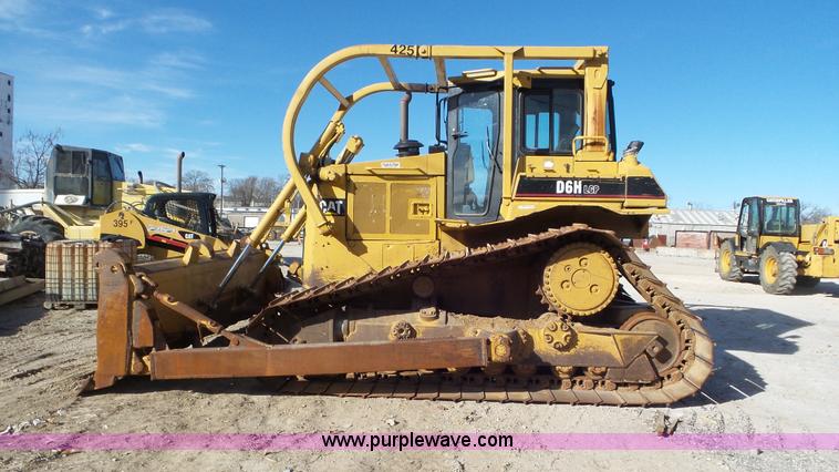 image for item N9443 1992 Caterpillar D6H LGP Series II dozer