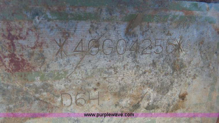 image for item N9443 1992 Caterpillar D6H LGP Series II dozer