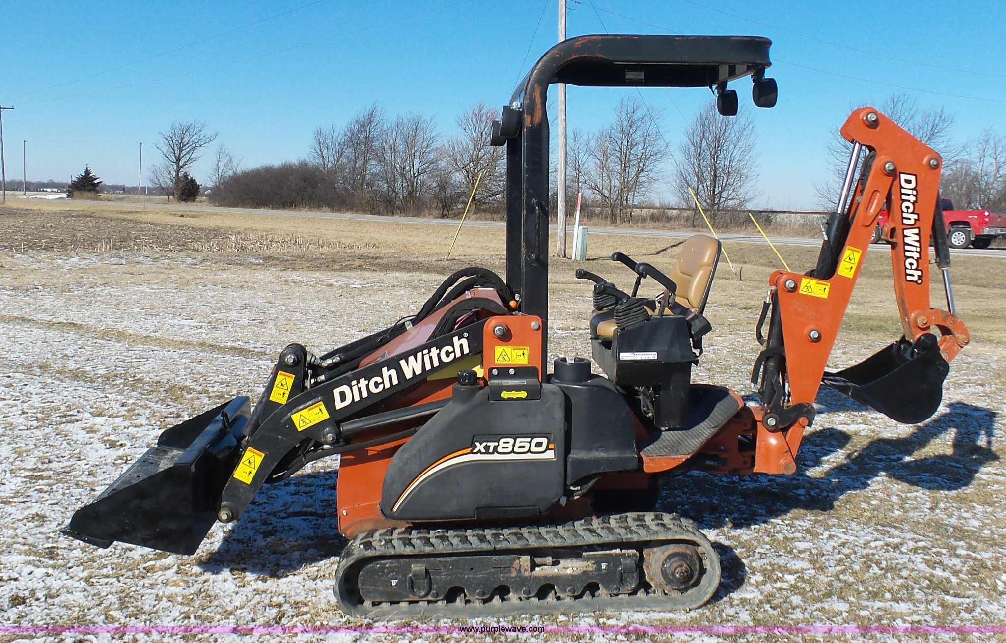 2008 Ditch Witch XT850 tool carrier in Clinton, IL Item AX9235 sold