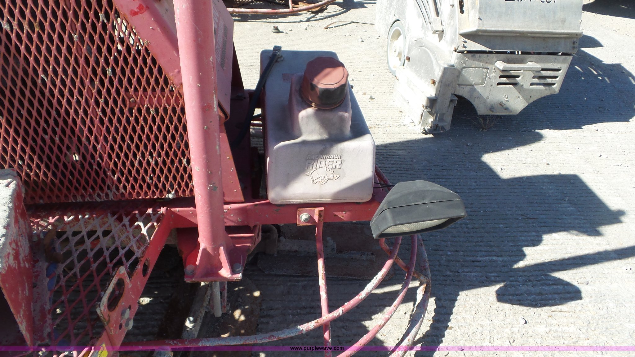 Razorback Rider Pro 900 power trowel in Kansas City, MO | Item N9407 ...