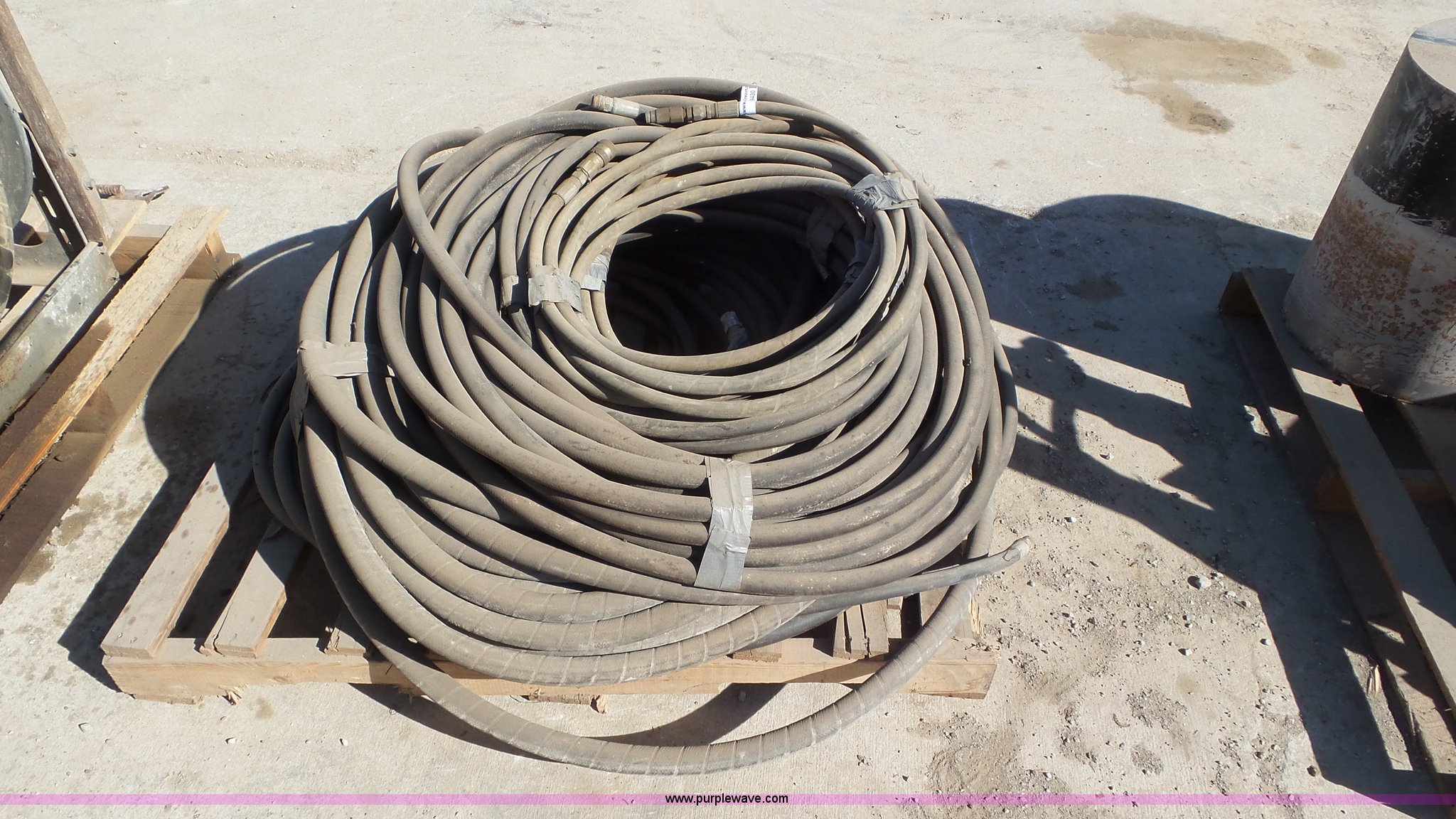 Assorted hydraulic hose in Kansas City, MO Item N9430 sold Purple Wave