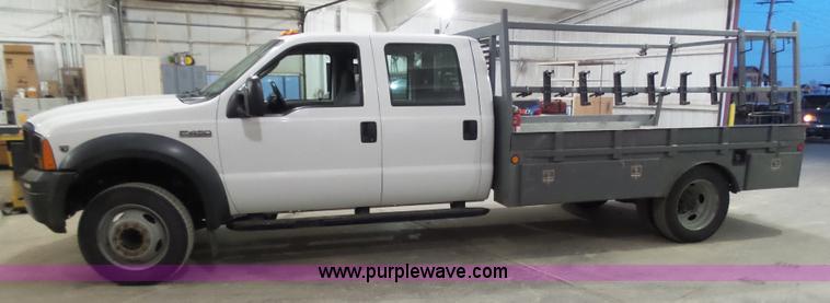 image for item AW9282 2006 Ford F450 Super Duty XL SuperCrew flatbed truck