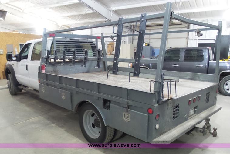 image for item AW9282 2006 Ford F450 Super Duty XL SuperCrew flatbed truck