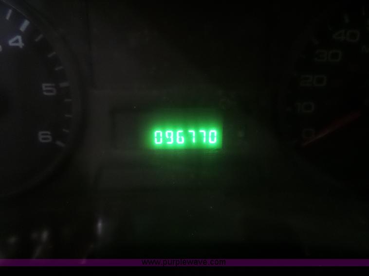 image for item AW9282 2006 Ford F450 Super Duty XL SuperCrew flatbed truck