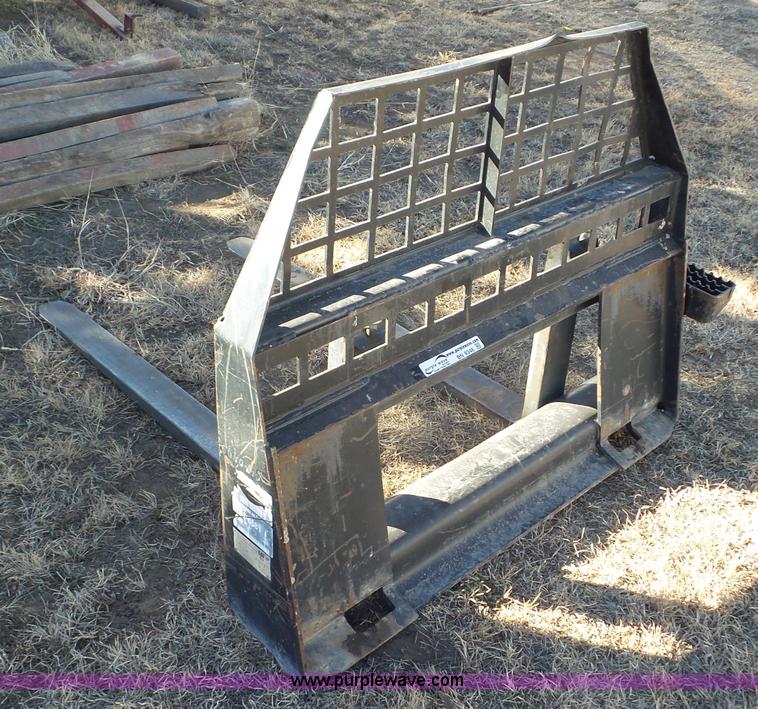 image for item BN9346 Caterpillar 261-6681 skid steer fork attachment