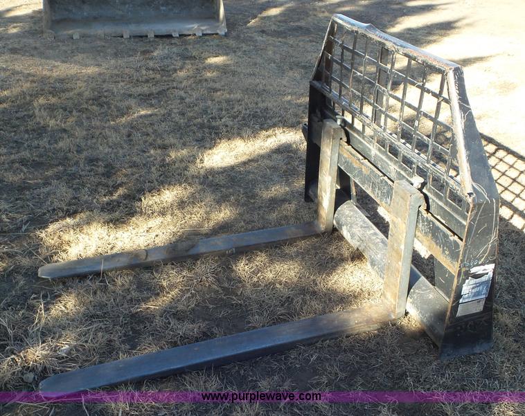 image for item BN9346 Caterpillar 261-6681 skid steer fork attachment