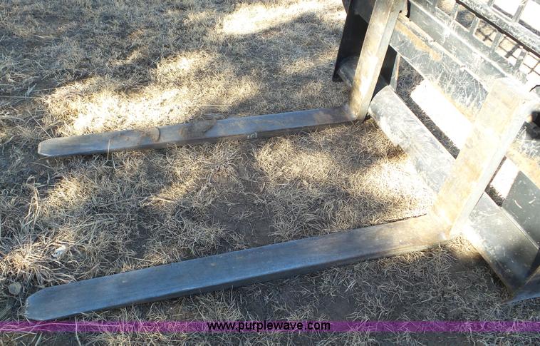 image for item BN9346 Caterpillar 261-6681 skid steer fork attachment