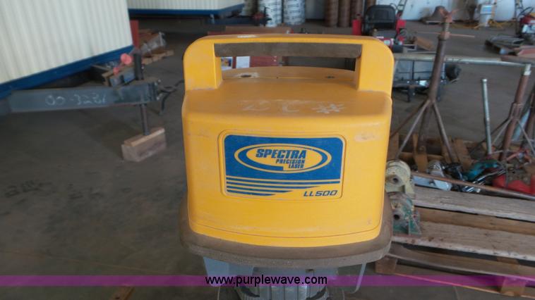 image for item BN9355 Assorted surveying equipment